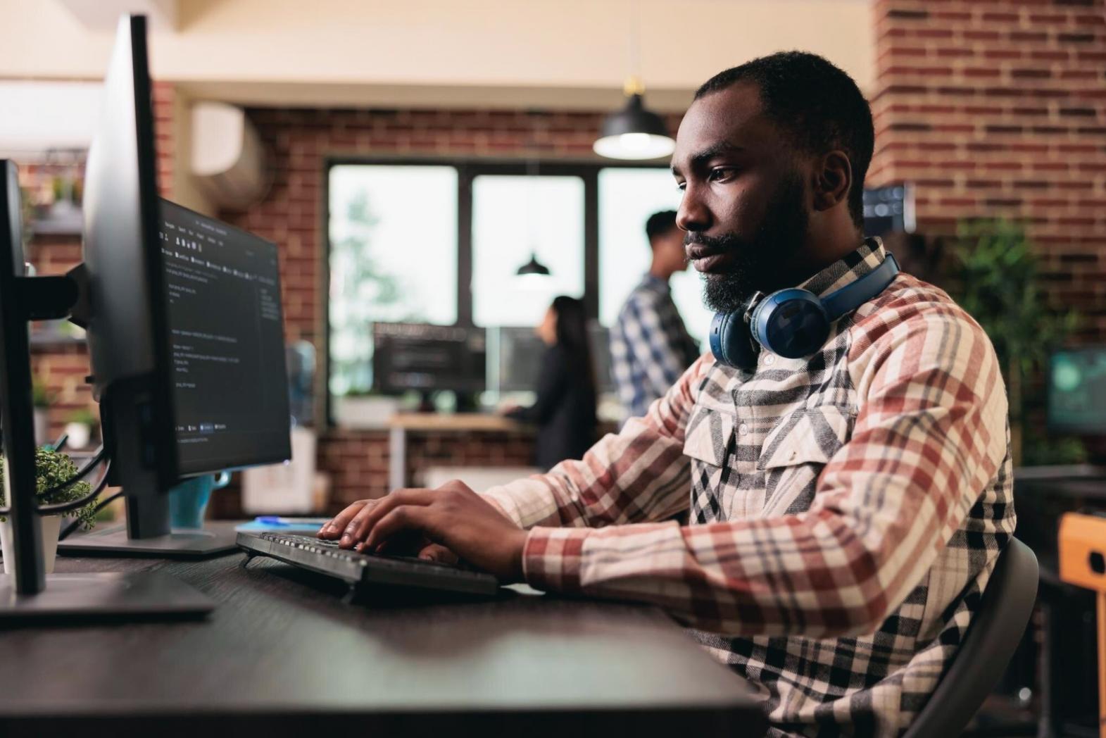 Professionelle Lernumgebung mit innovativen Technologien